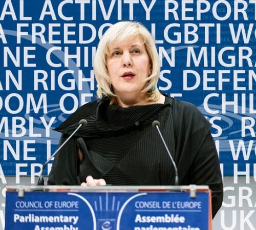 El Consejo de Europa pide a España reformas en libertad de expresión y derechos de los migrantes